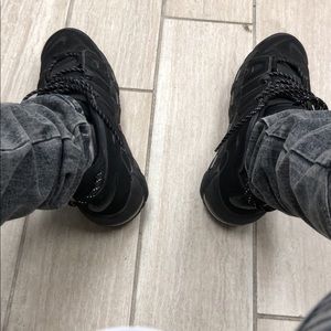 Meet your Posher, Stanley